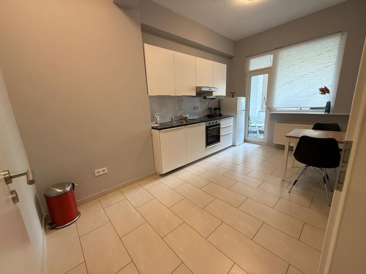 Apartment Deluxe Apartment With 2 Rooms L-Peony *